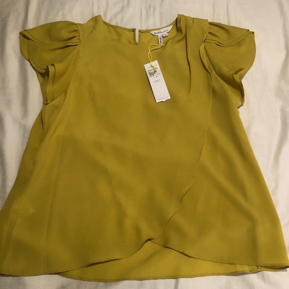 Flutter sleeve tee - Picture 1 of 3